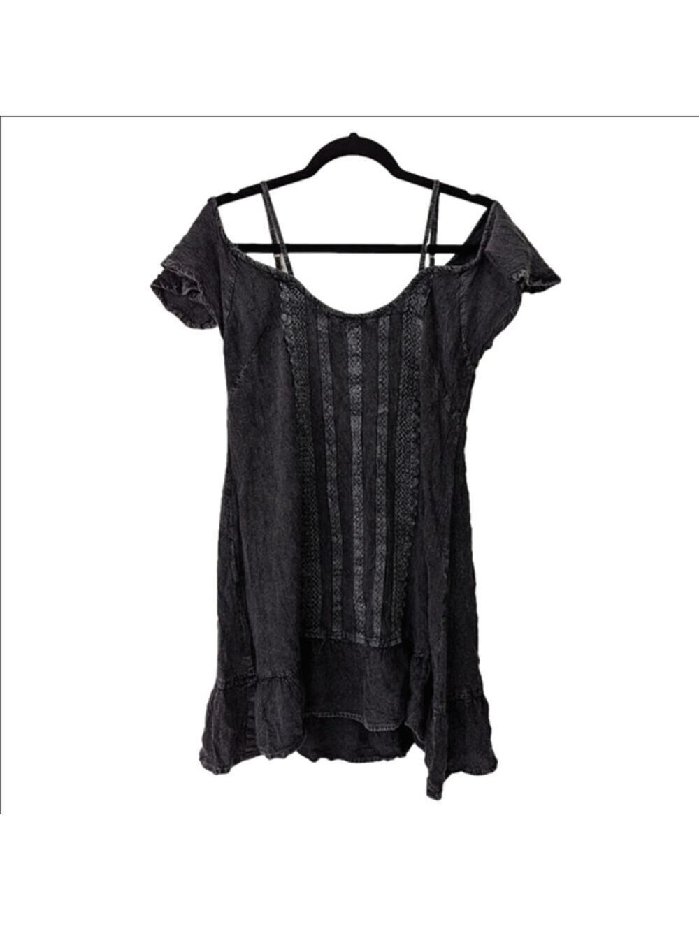 Beach by Exist cold shoulder summer dress
